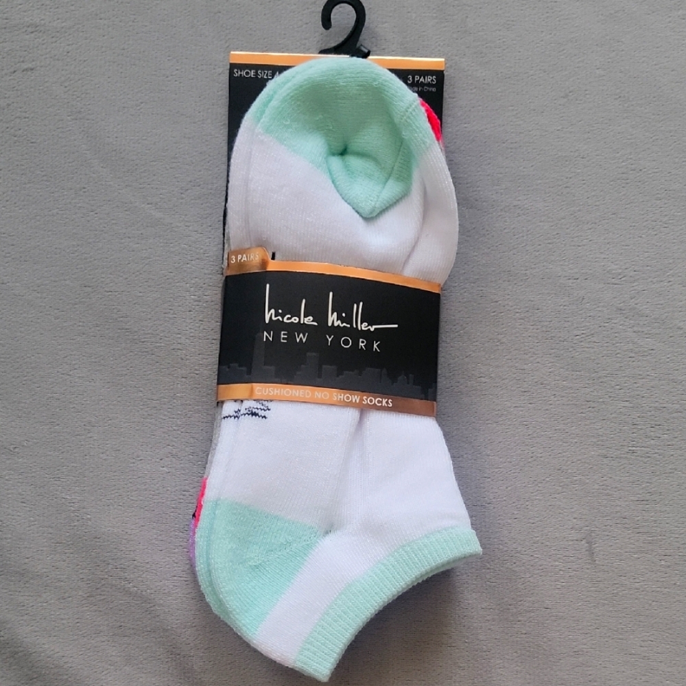 Nicole Miller New York Athletic Cushioned Socks, 3 Pairs, Size 4-10